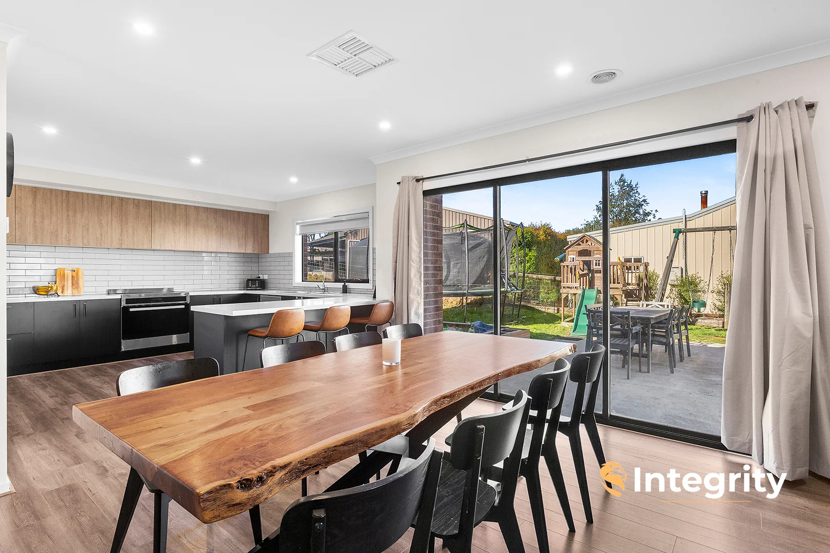 Additional image 4 of 40 Grandview Cres, Kinglake Central VIC 3757