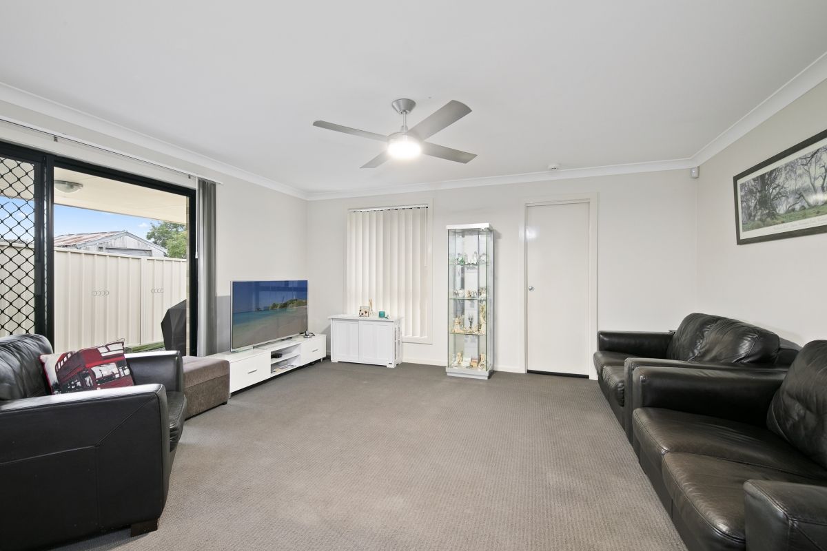 2/27 Penniment Street, Aberdare NSW 2325, Image 2