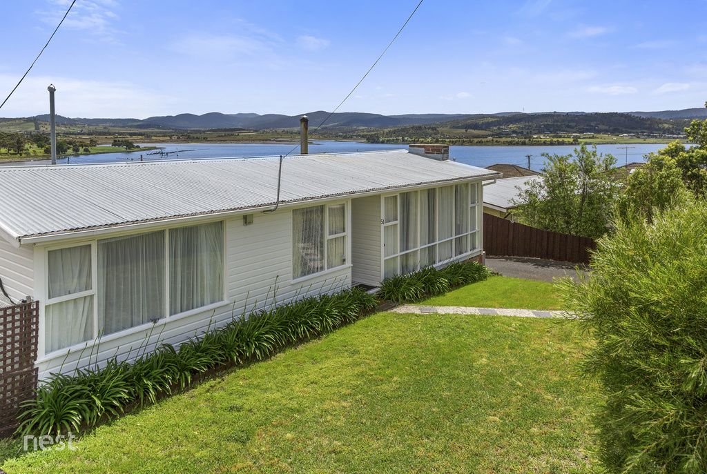 54 Bay Road, Midway Point Property History & Address Research Domain