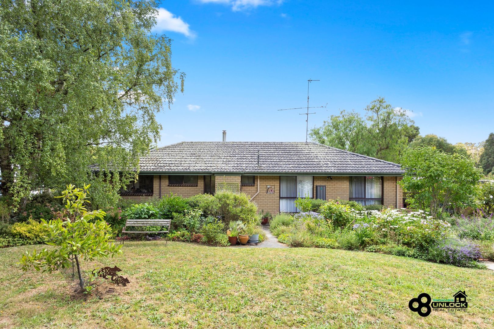 19-21 Bourke Street, Mirboo North VIC 3871, Image 1