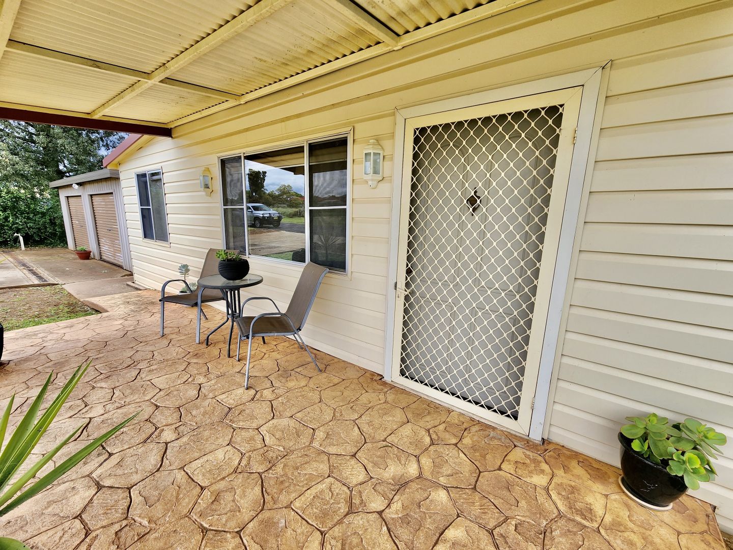 28 Best Street, Parkes NSW 2870, Image 2