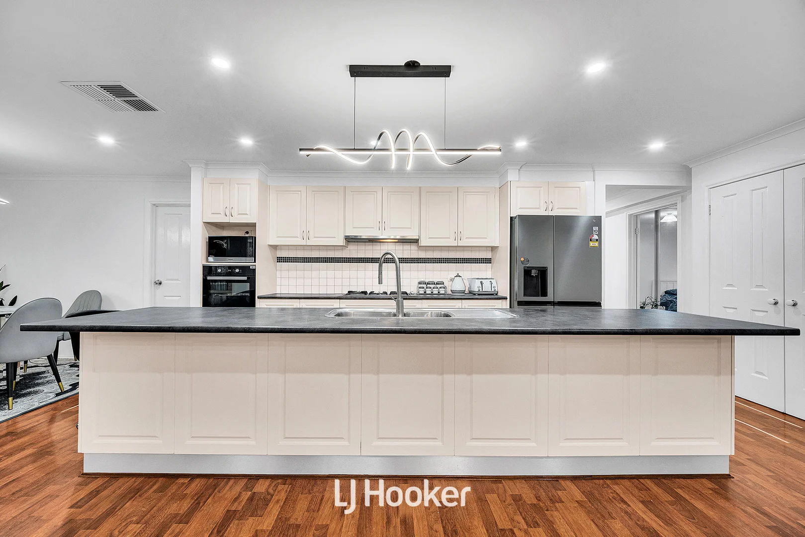 Additional image 10 of 11 Joucas Place, Narre Warren South VIC 3805