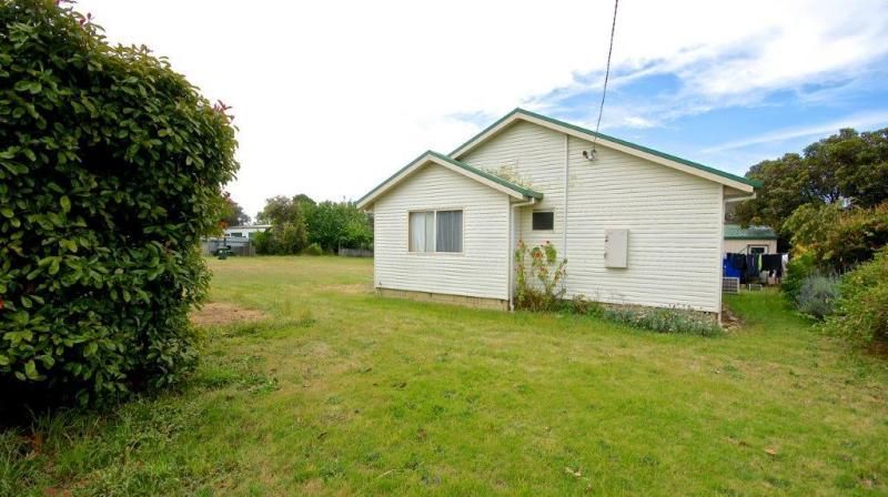 9 Hopkins Street, LEITH TAS 7315, Image 2