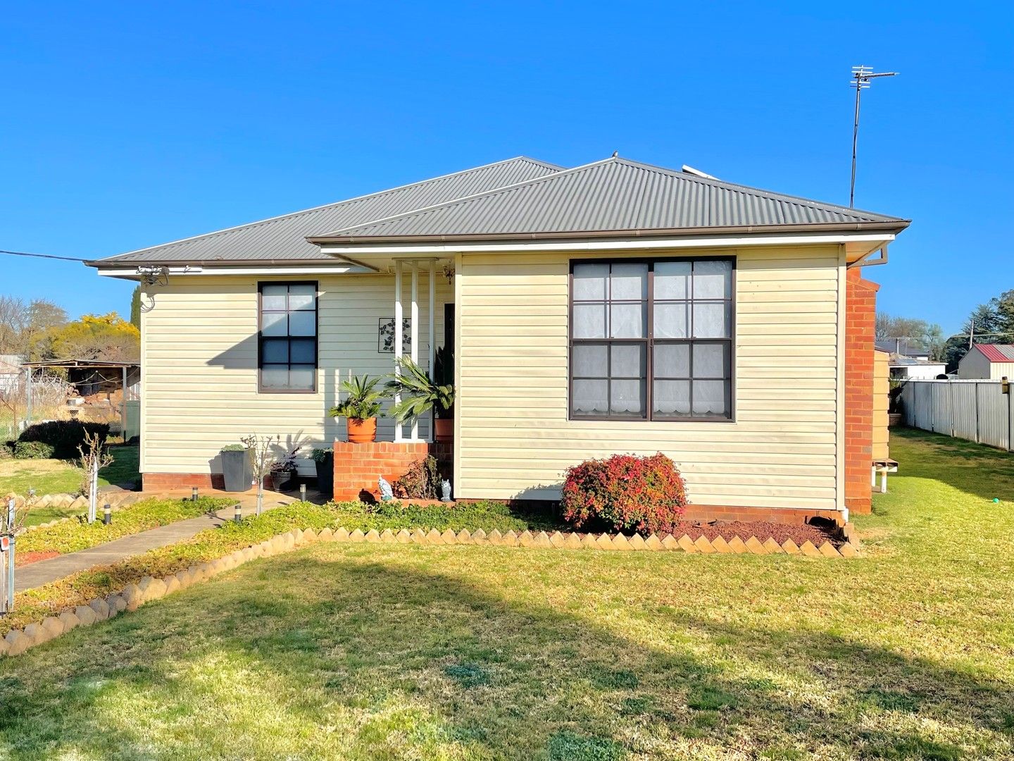 51 Waddell Street, Canowindra NSW 2804, Image 0