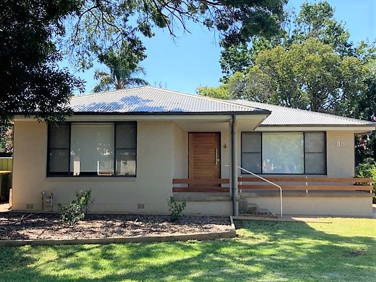 3 bedrooms House in 36 Roycox Crescent DUBBO NSW, 2830