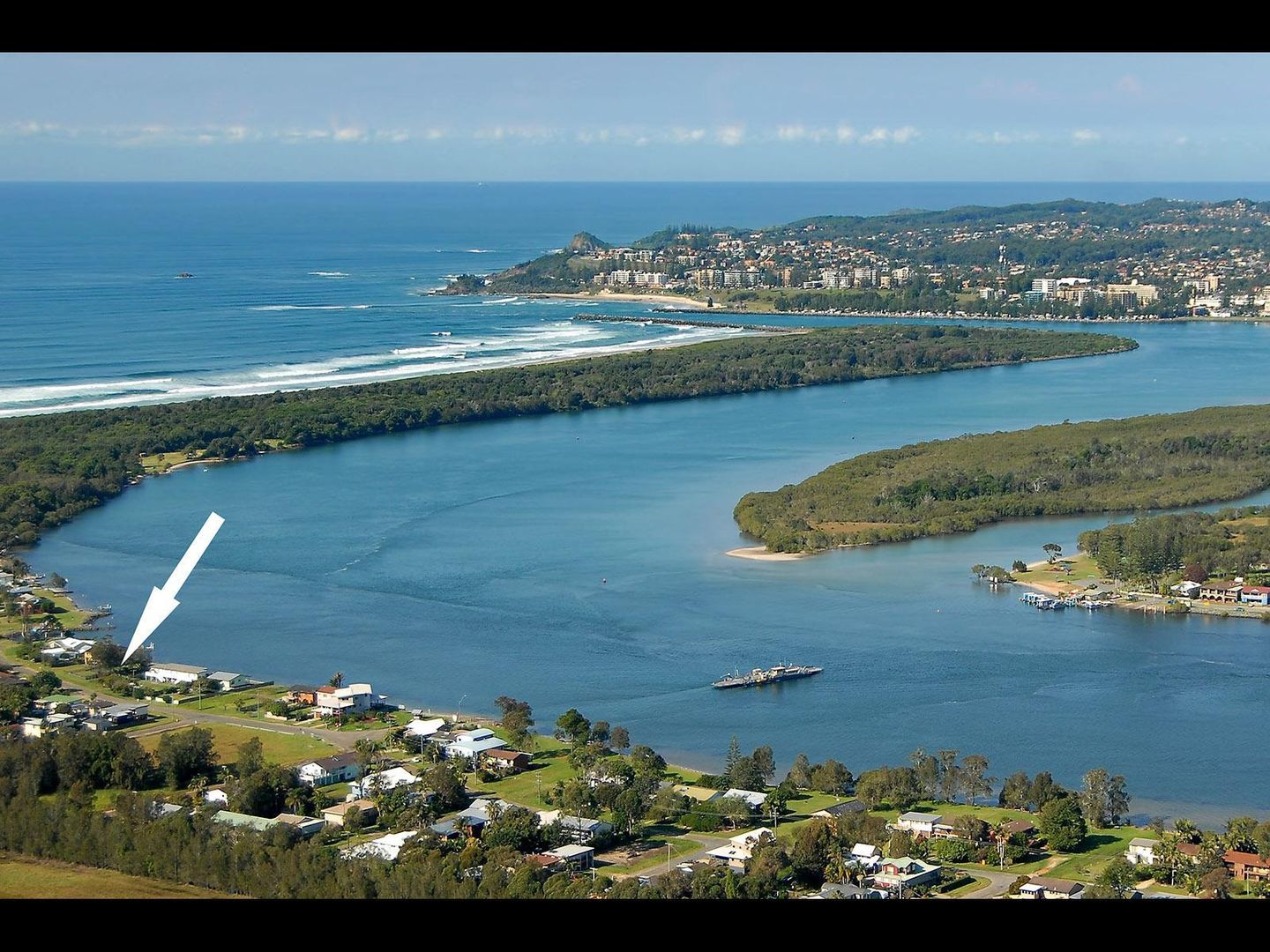 Property Report for 20 North Shore Drive, North Shore NSW 2444