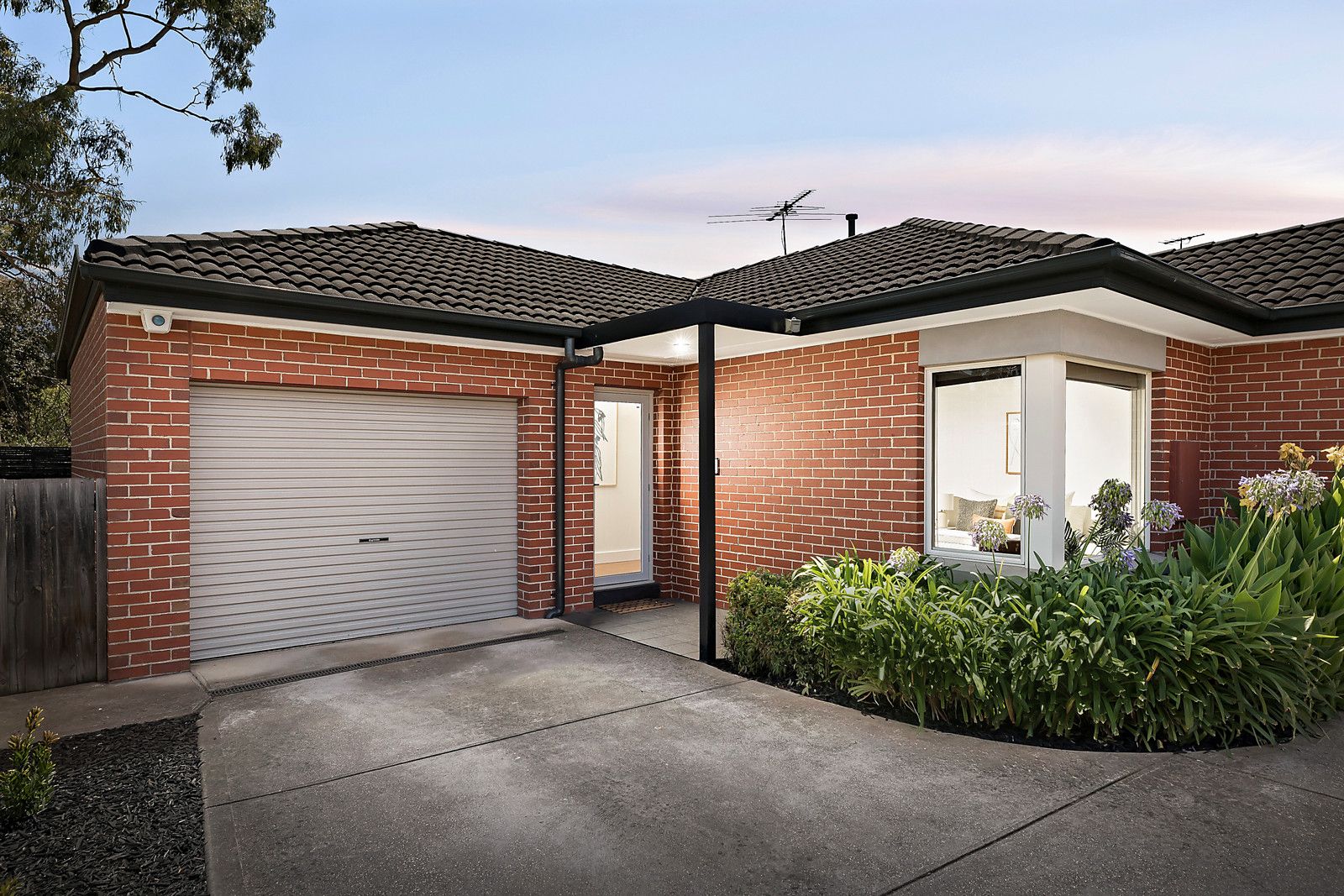 2/7 Marks Avenue, Heidelberg Heights VIC 3081, Image 0