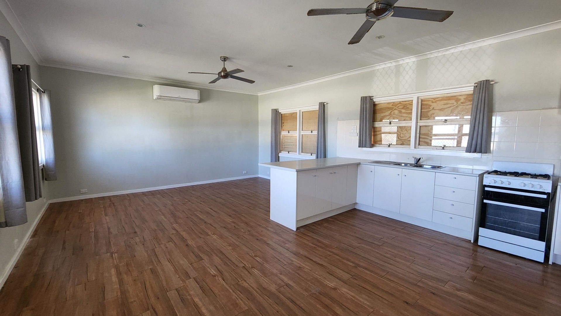 25 Hubble Street, South Carnarvon WA 6701, Image 0