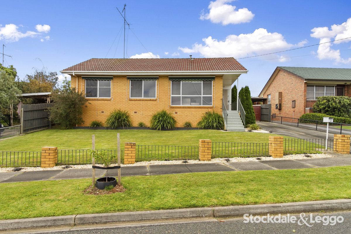 2 Mcinnes Crescent, Churchill VIC 3842