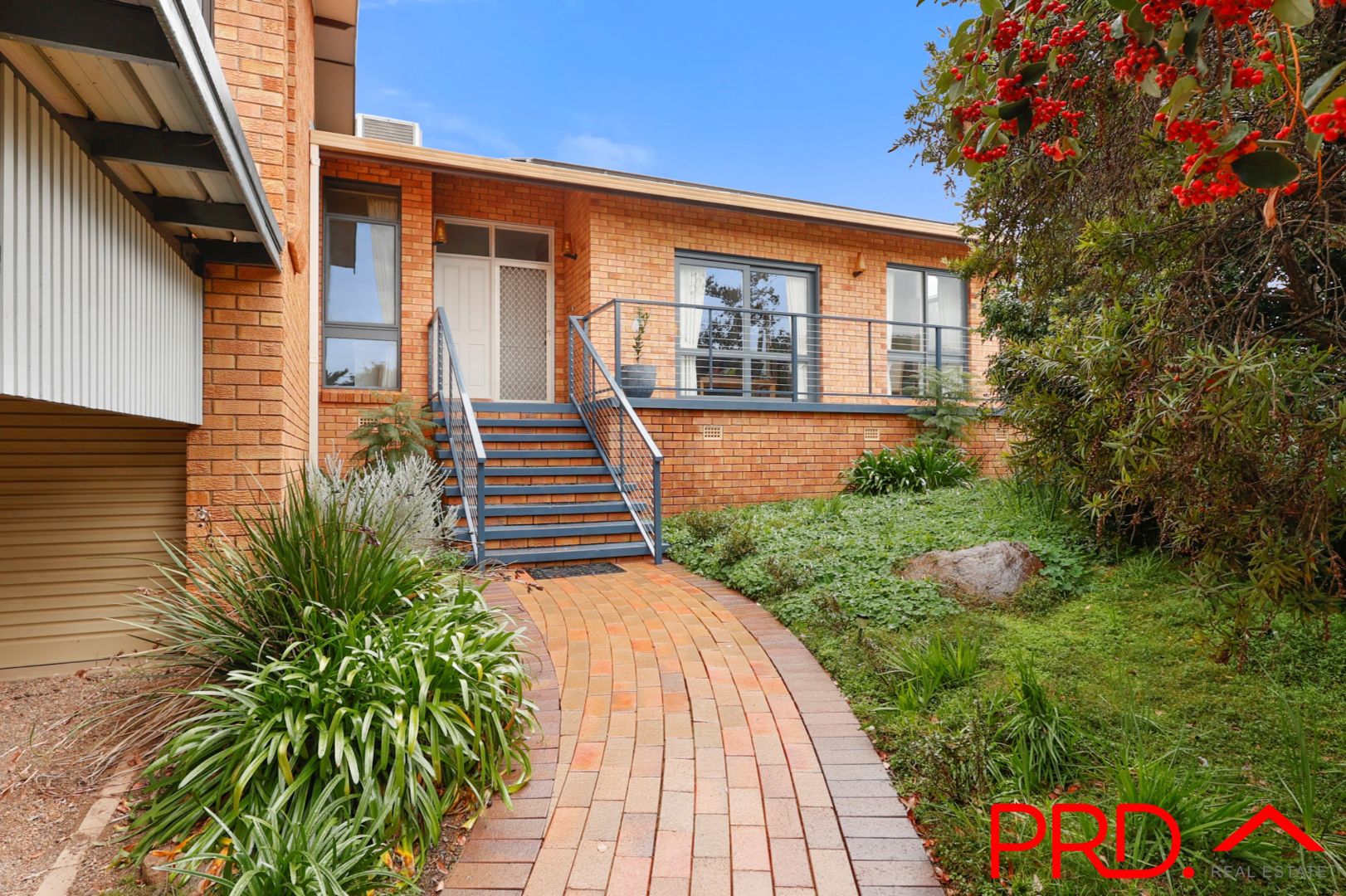 21 Darrell Road, Tamworth NSW 2340, Image 1