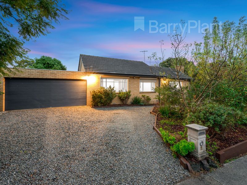 11 Sasses Avenue, Bayswater VIC 3153, Image 0