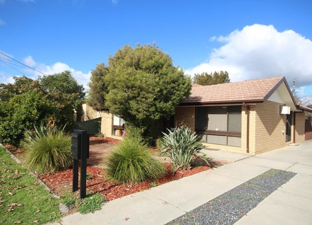 221 Andrews Street, East Albury NSW 2640