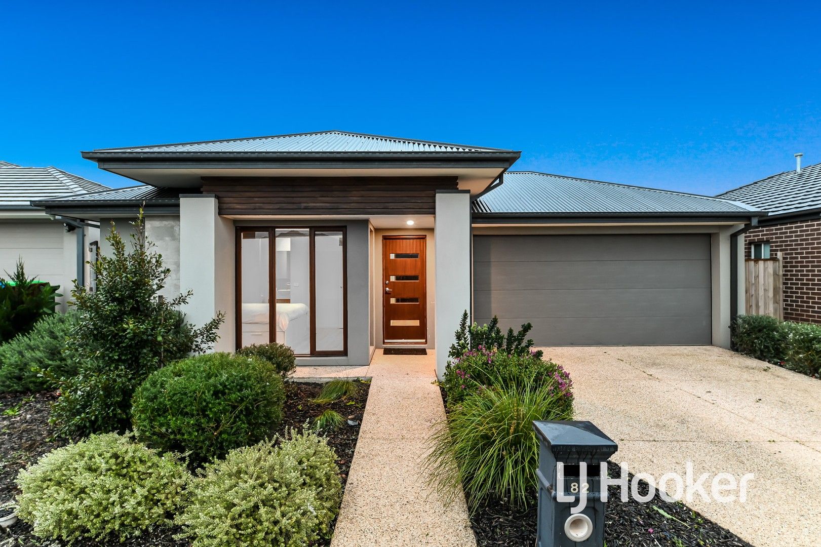 3 bedrooms House in 82 Athletic Circuit CLYDE VIC, 3978