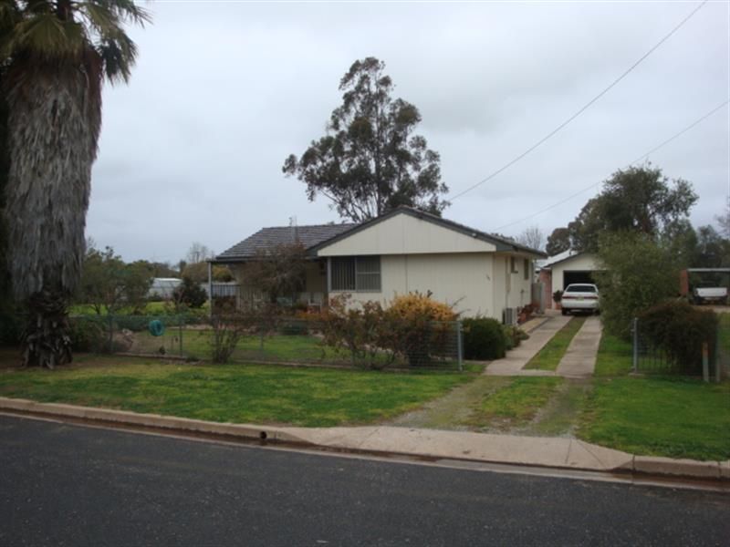 32-34 Cowra St, Gooloogong NSW 2805, Image 2