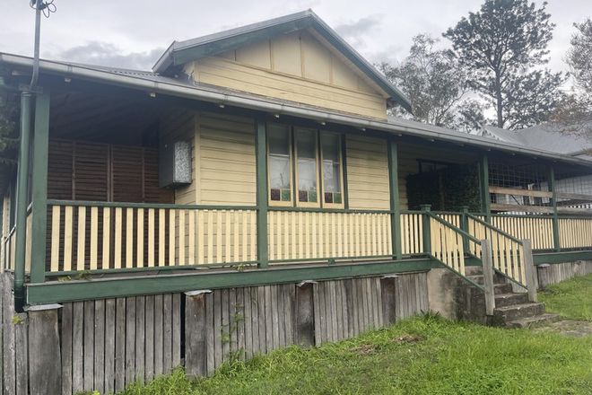 Picture of 34 Commerce Street, TAREE NSW 2430