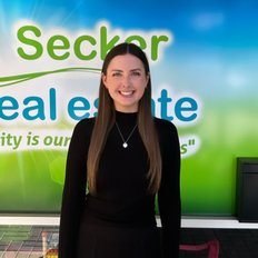 Secker Real Estate - Emily Capper