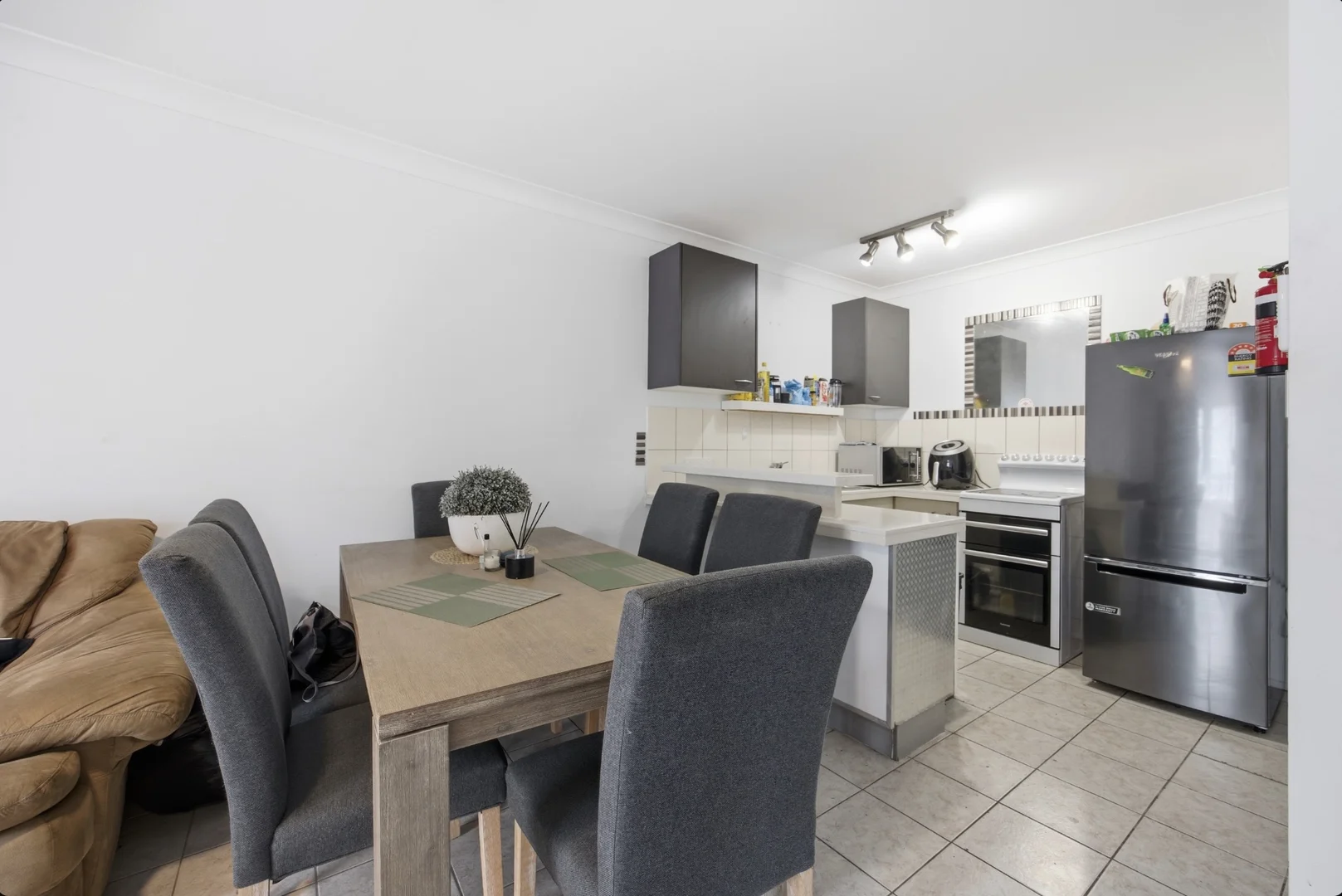 Additional image 6 of Unit 4/51 Burra Street, Chevron Island QLD 4217