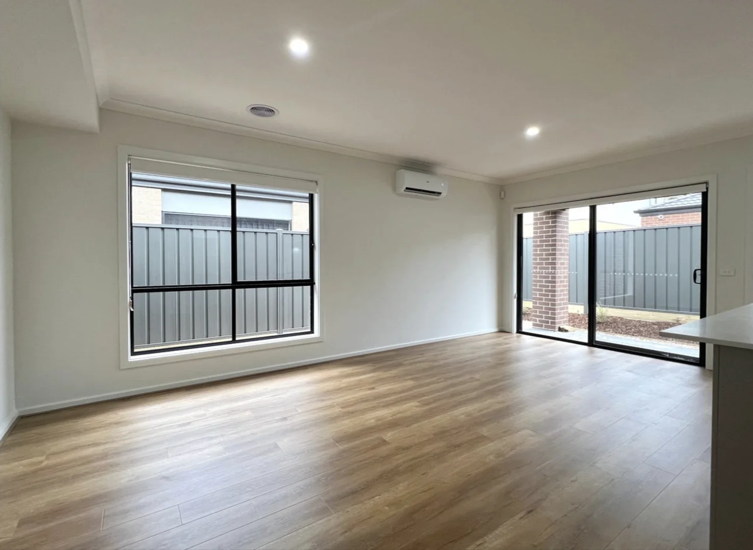 Additional image 10 of 41 Velvet Circuit, Clyde North VIC 3978