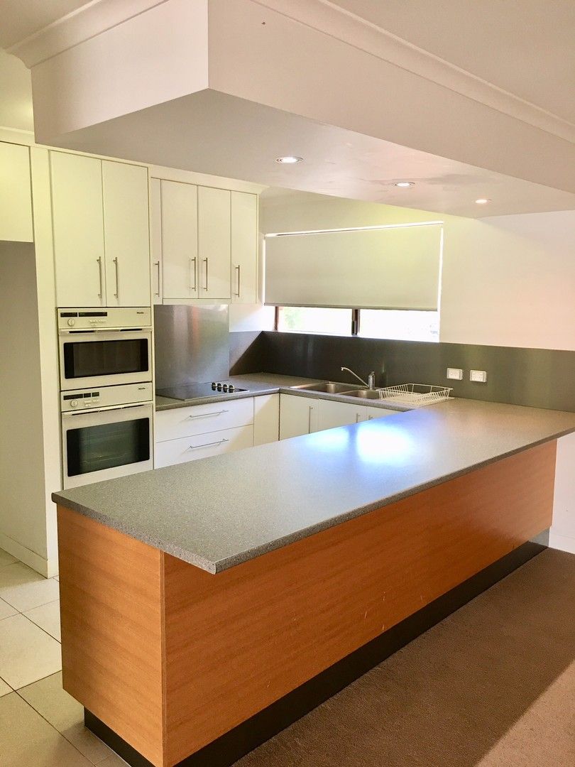 2 bedrooms Apartment / Unit / Flat in 3/9 Land Street TOOWONG QLD, 4066