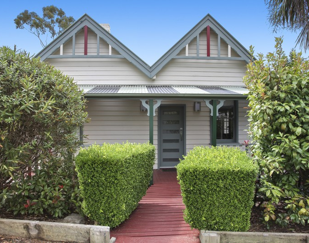 14 Leichhardt Street, Katoomba NSW 2780