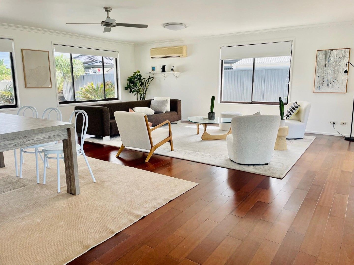 4 bedrooms House in 7 Reef Court MERMAID WATERS QLD, 4218