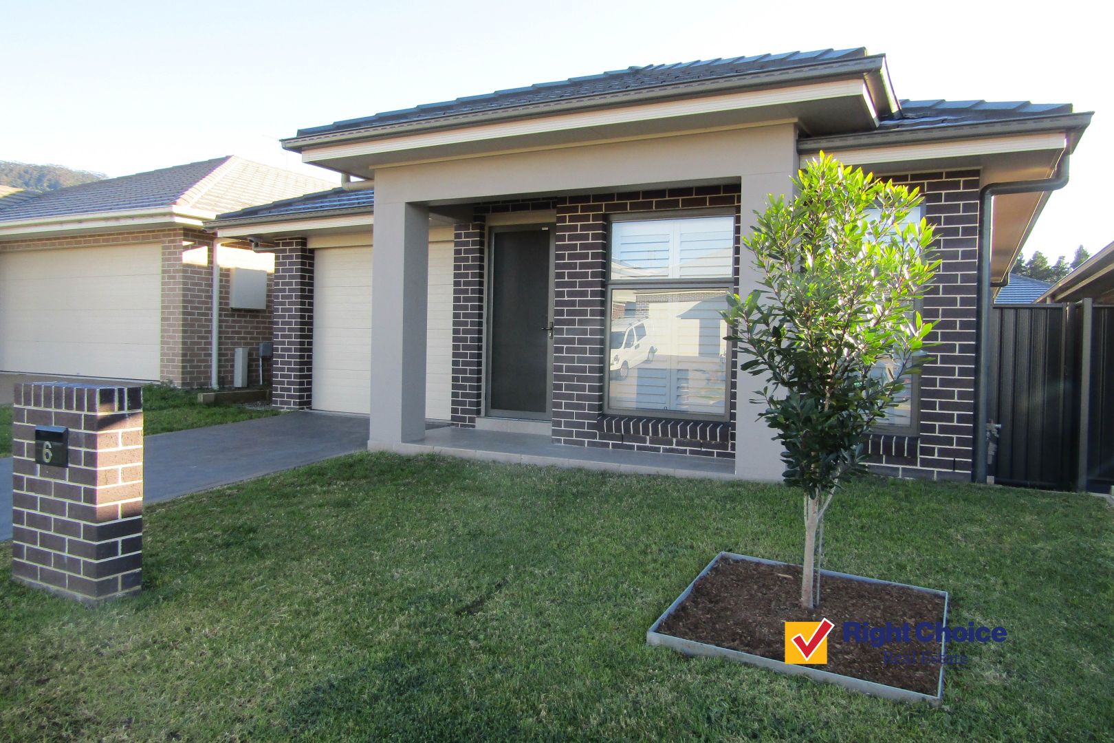 6 Crystal Avenue, Horsley Property History & Address Research Domain