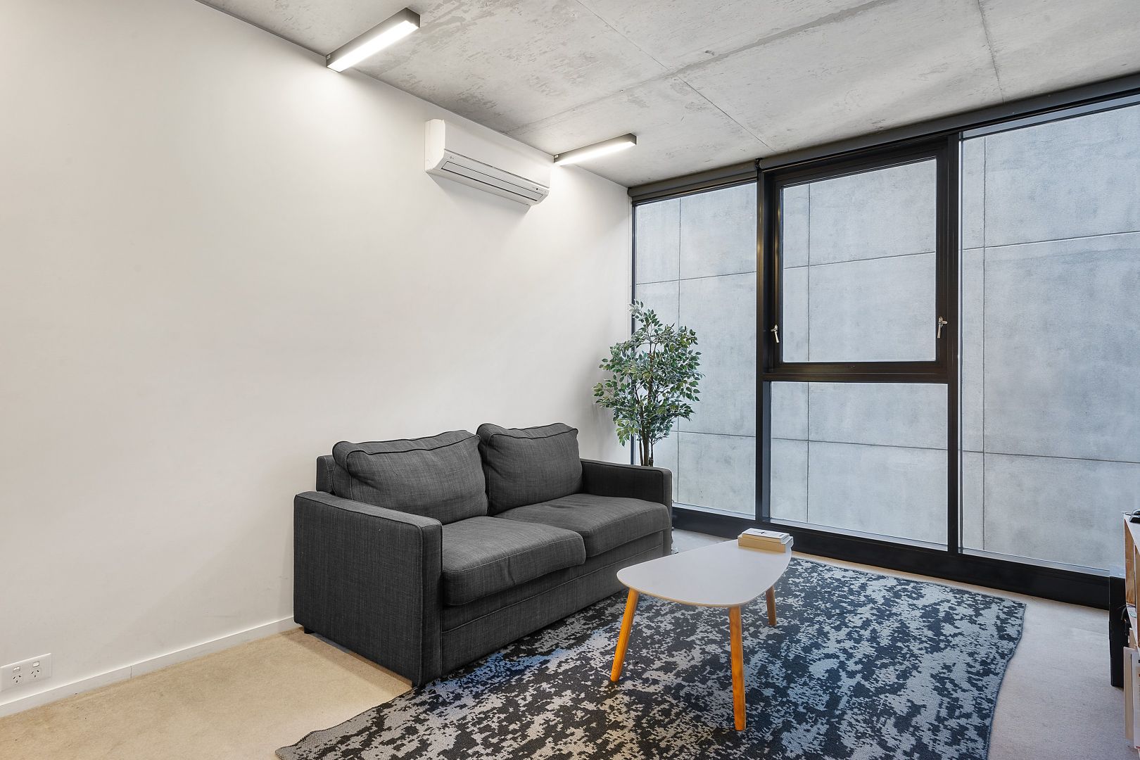 1004/568 St Kilda Road, Melbourne VIC 3004, Image 2