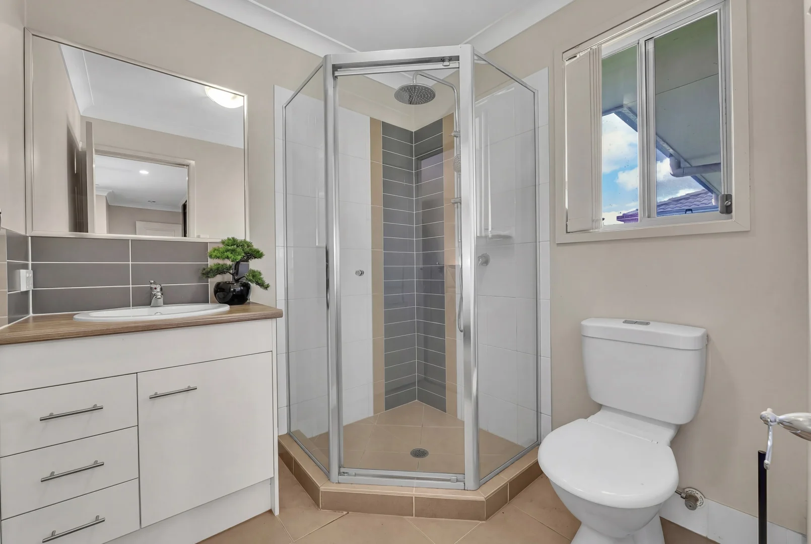 Additional image 13 of 27 Custodian Crescent, Ormeau QLD 4208