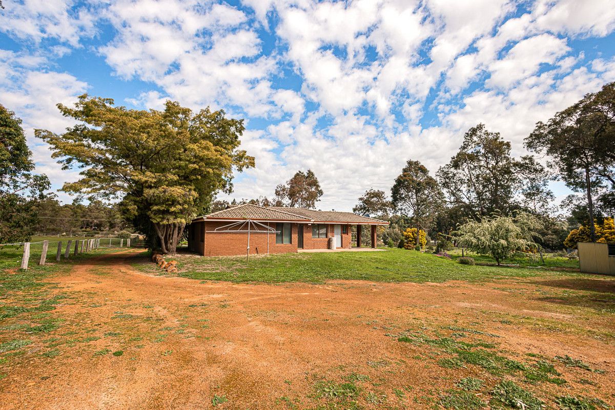 688 Albany Highway, Bedfordale WA 6112, Image 0