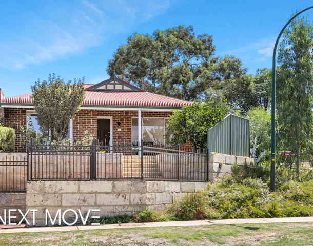 18 Milroy Street, Willagee WA 6156