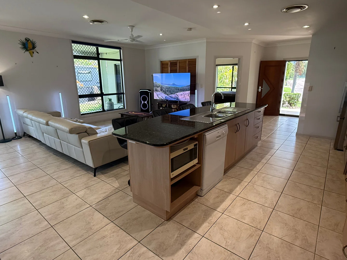 Additional image 10 of 15 Cassia Crescent, Cardwell QLD 4849