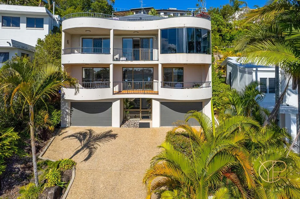 1/33 Yakola Parade, Alexandra Headland QLD 4572