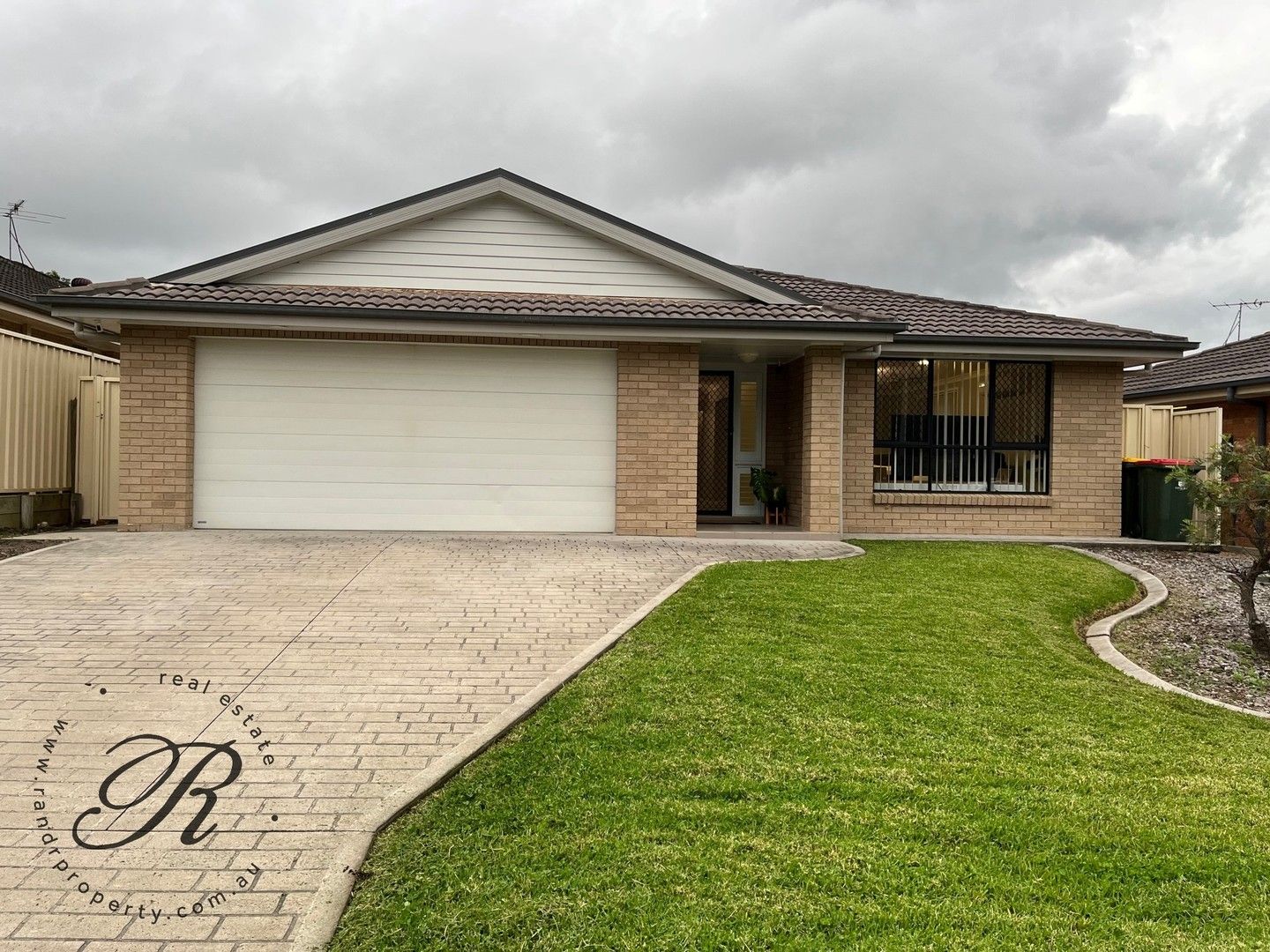 4 bedrooms House in 5 Martens Avenue RAYMOND TERRACE NSW, 2324