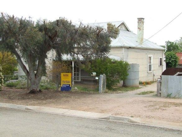 Picture of 20 First Street, WIRRABARA SA 5481