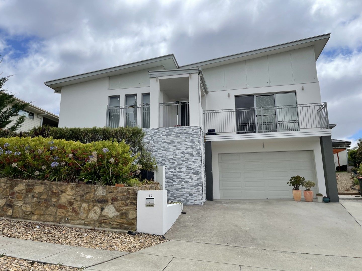 4 bedrooms House in 39 Ben Blackeney Street BONNER ACT, 2914