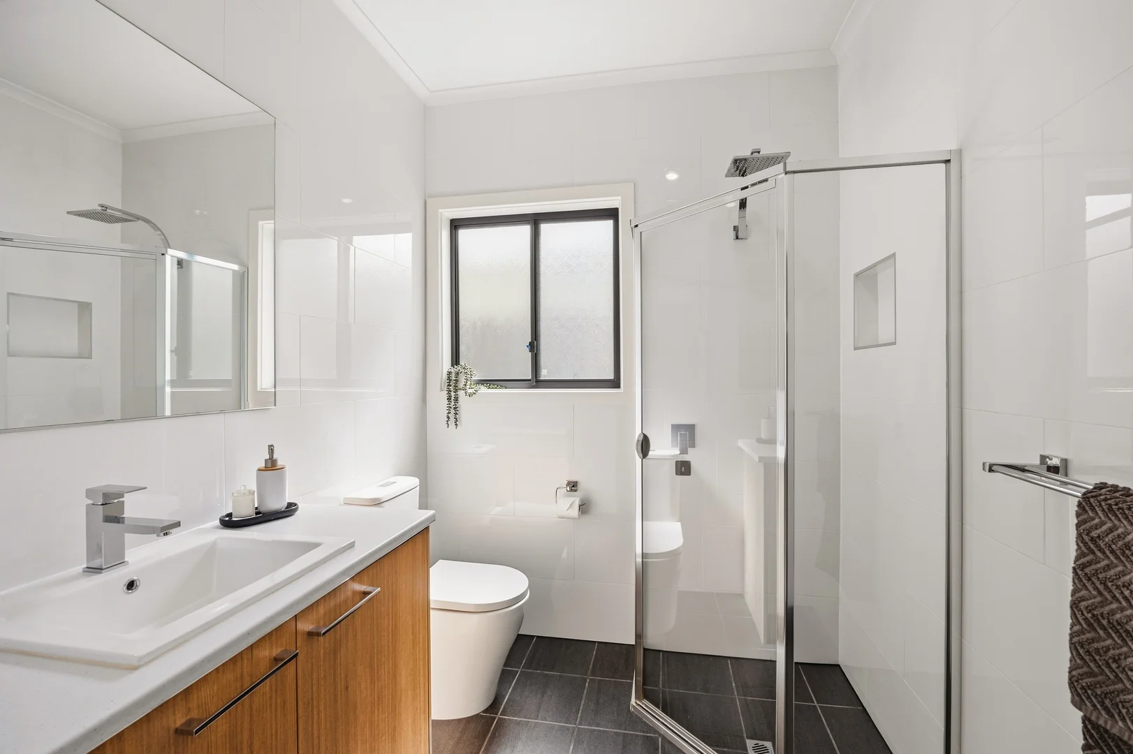 Additional image 8 of 3 Parsons Grove, Park Holme SA 5043