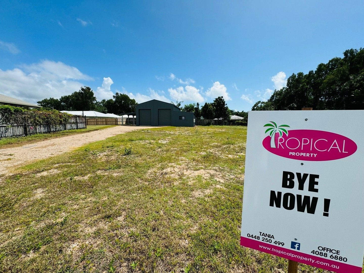 Vacant land in 3 Seaview Ct, WONGALING BEACH QLD, 4852