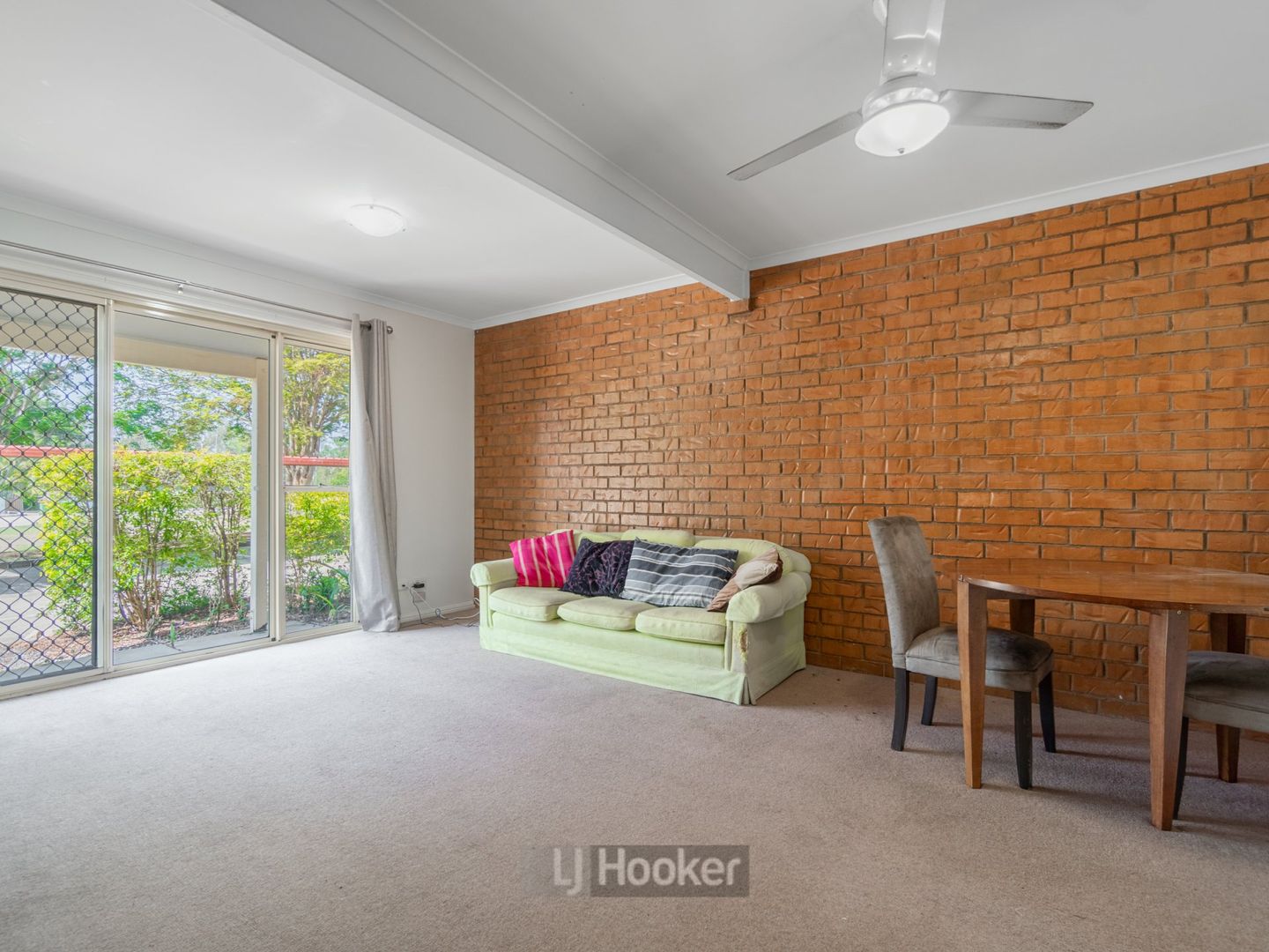 49/3 Costata Street, Hillcrest QLD 4118, Image 2