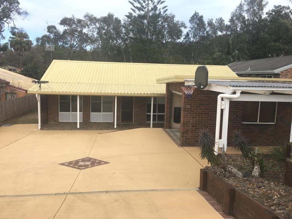 3 bedrooms House in 22 Ash Street SOLDIERS POINT NSW, 2317