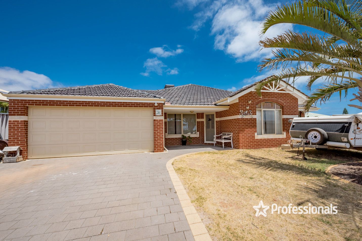 8 Columbus Boulevard, Wandina WA 6530, Image 0