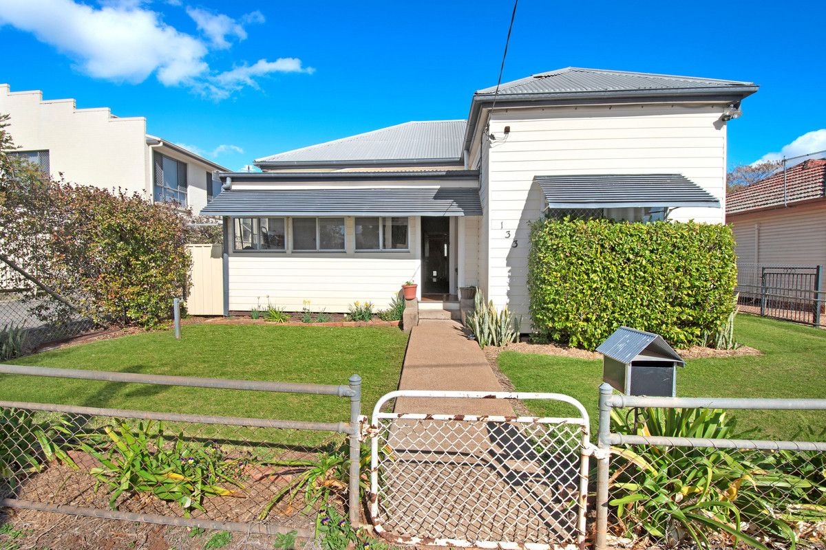 3 bedrooms House in 133 Little Conadilly Street GUNNEDAH NSW, 2380