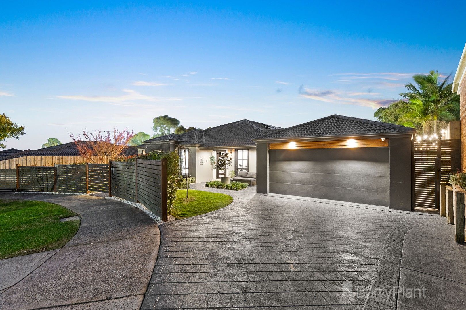 24 Jacqueline Place, Pakenham VIC 3810, Image 0