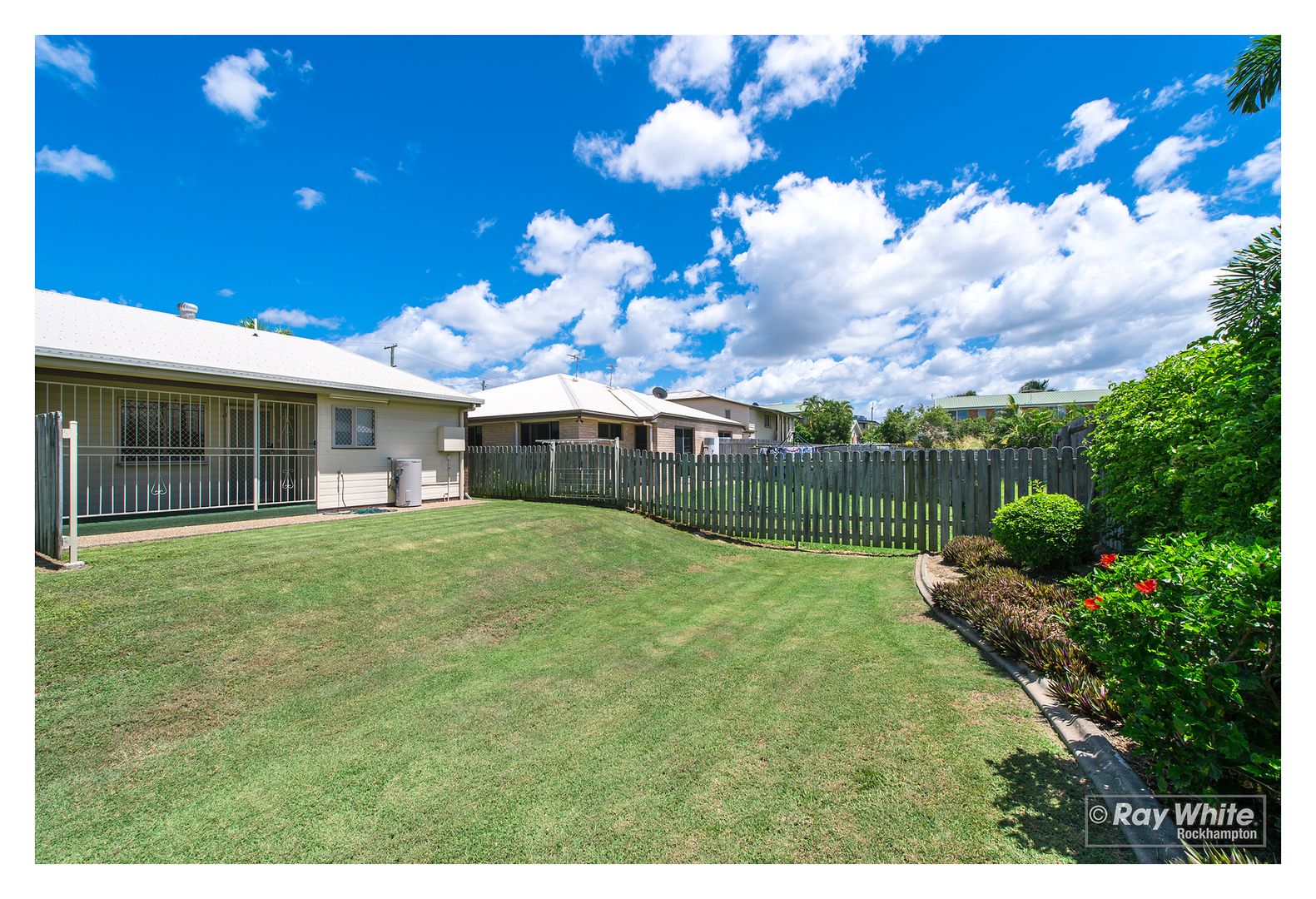 1/222 Ford Street, Berserker QLD 4701, Image 1