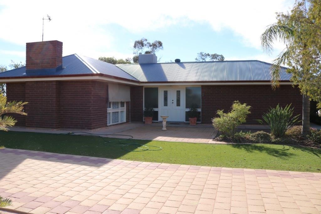 7682 Cobbin Street, Port Augusta Wes Property History & Address