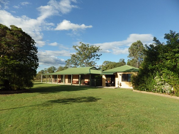 85 Scotts Road, Bororen QLD 4678