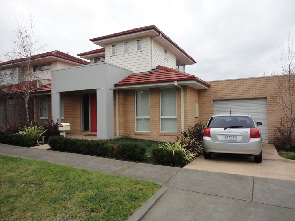 7 Aratula Street, Dandenong VIC 3175, Image 0