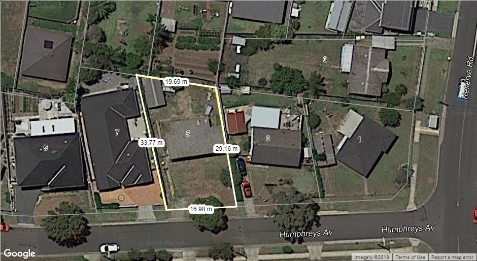 5 Humphreys Avenue, Casula NSW 2170, Image 0