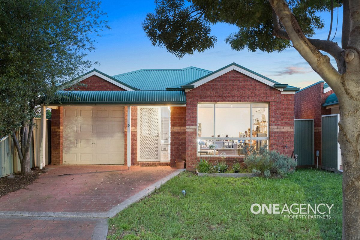 5 The Crescent, Point Cook VIC 3030, Image 1