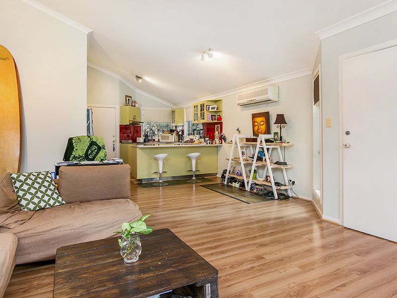 1/6 Hazelwood Close, SUFFOLK PARK NSW 2481, Image 0