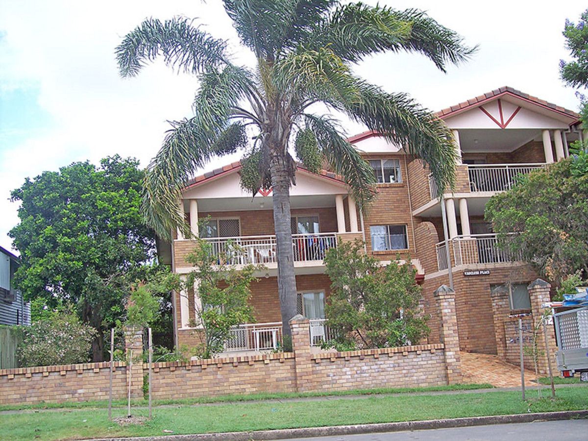 2 bedrooms Apartment / Unit / Flat in 1/52 Crump Street HOLLAND PARK WEST QLD, 4121